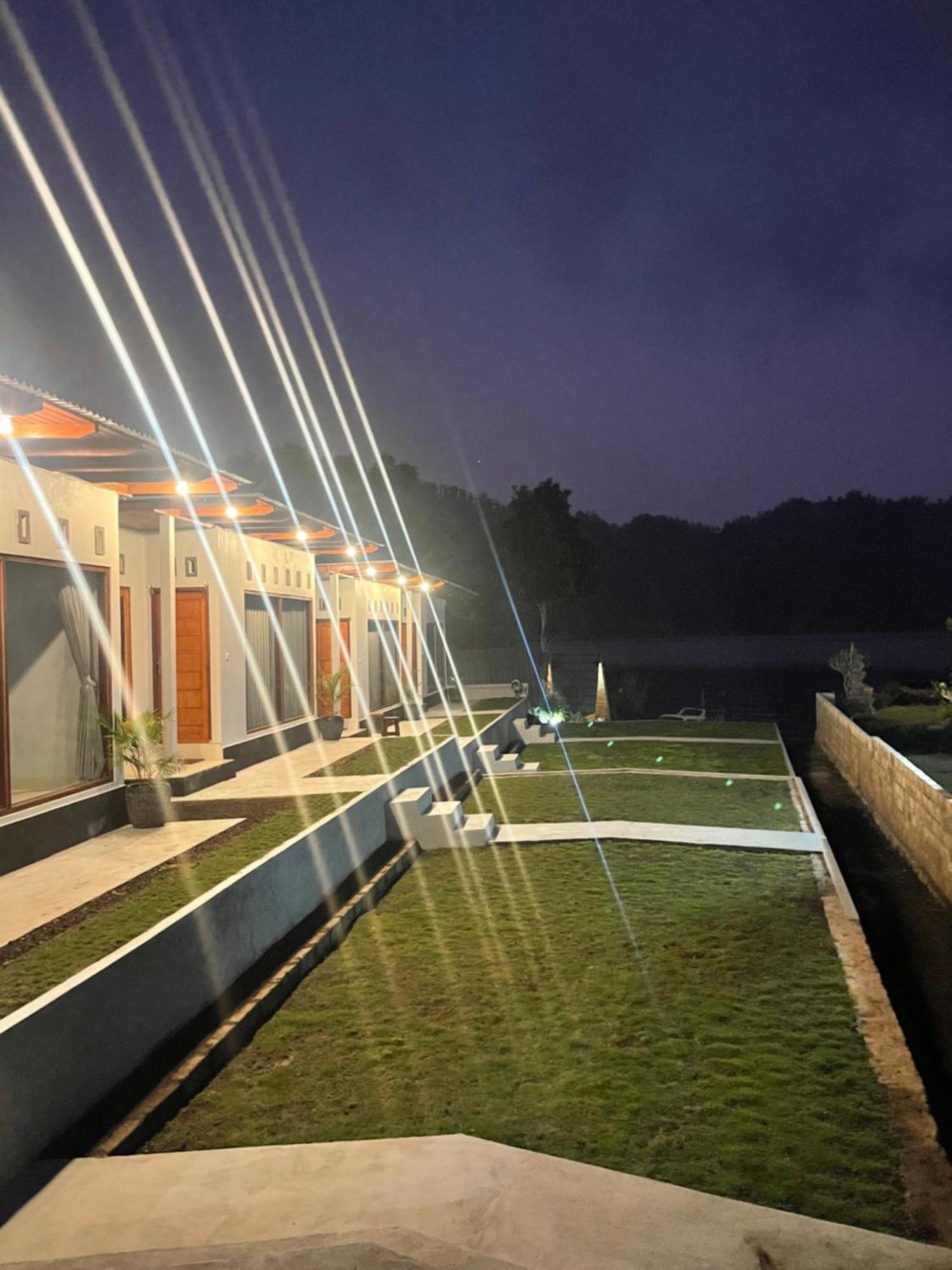 Batur Holiday Kubupenlokan Exterior foto